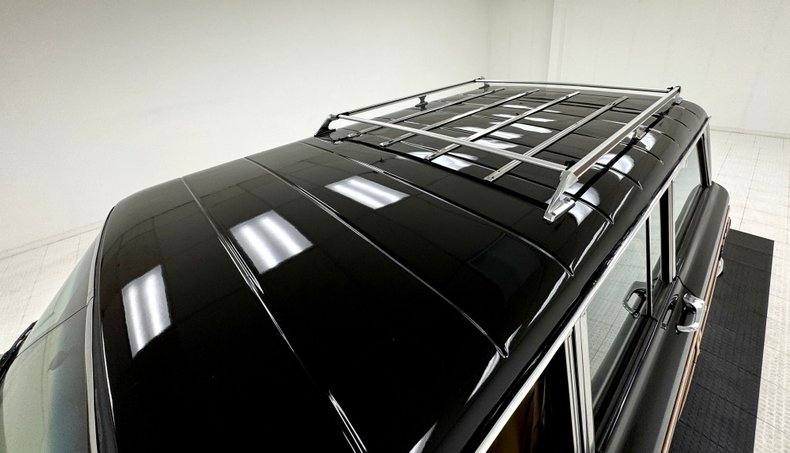 Jeep-Grand-wagoneer-1991-Black-Beige-22