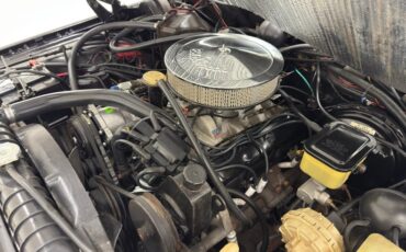 Jeep-Grand-wagoneer-1991-Black-Beige-31