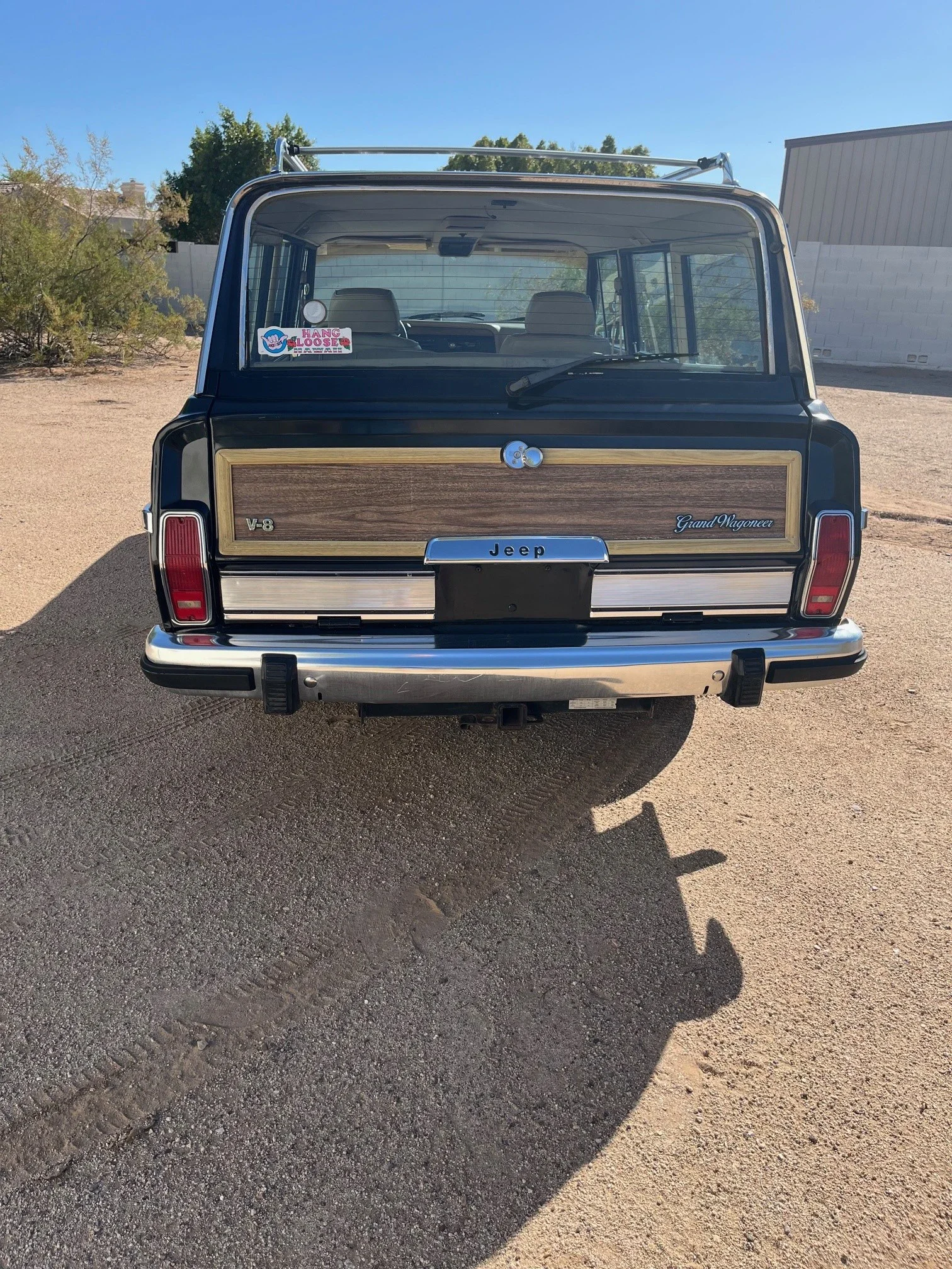 Jeep-Grand-wagoneer-1991-Black-Tan-6