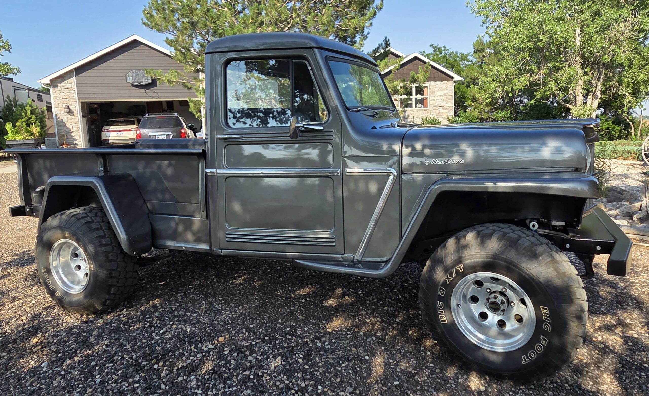 Jeep-J-series-pickup-1962-Gray-10