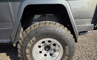 Jeep-J-series-pickup-1962-Gray-4
