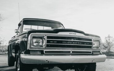 Jeep-J10-1981-7