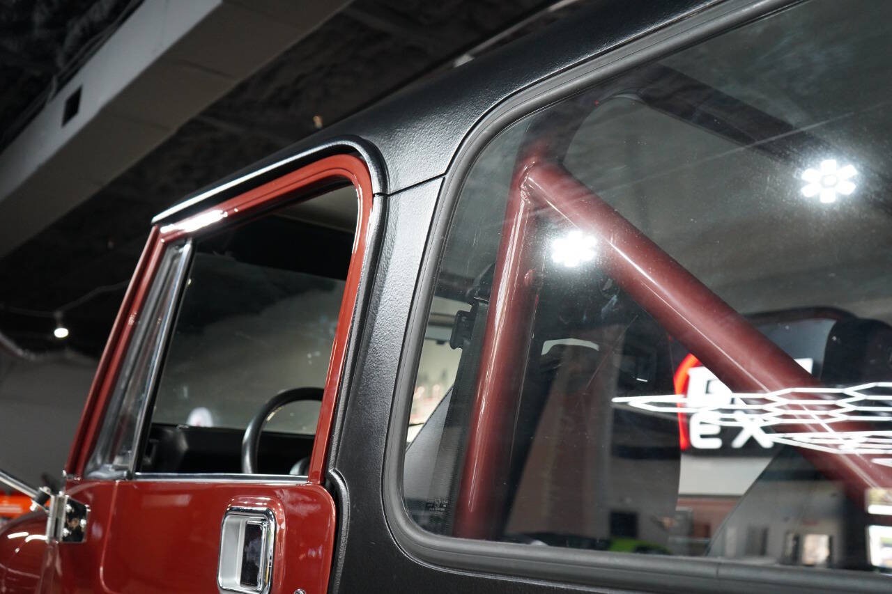 Jeep-Jeep-1985-SUV-29