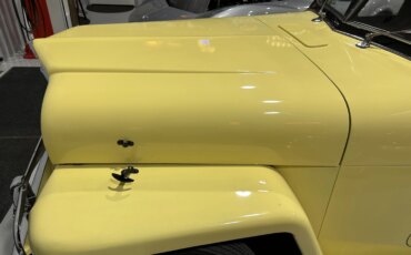 Jeep-Jeepster-1949-Yellow-Black-13