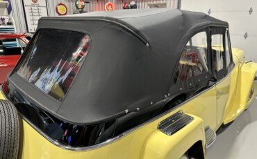 Jeep-Jeepster-1949-Yellow-Black-2