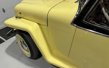 Jeep-Jeepster-1949-Yellow-Black-21