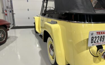 Jeep-Jeepster-1949-Yellow-Black-23