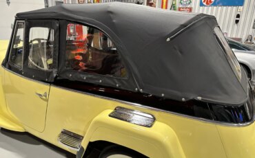 Jeep-Jeepster-1949-Yellow-Black-35