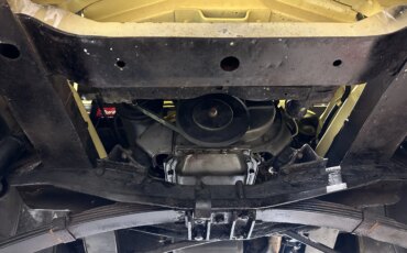 Jeep-Jeepster-1949-Yellow-Black-56