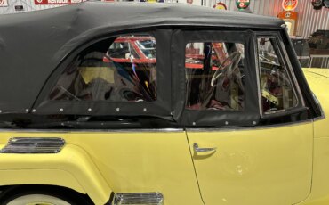 Jeep-Jeepster-1949-Yellow-Black-61