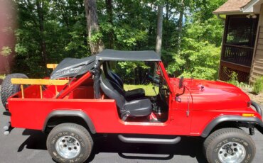Jeep-Scrambler-1981-Red-Black-4
