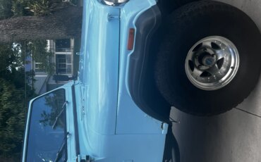 Jeep-Scrambler-1982-Blue-Beige-17