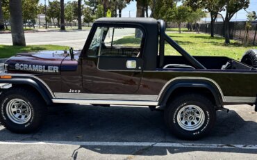 Jeep-Scrambler-1982-Burgundy-Burgundy-4