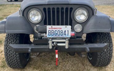 Jeep-Scrambler-1982-Green-Green-2