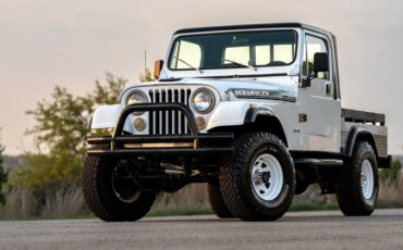Jeep-Scrambler-1983-White-Black-12
