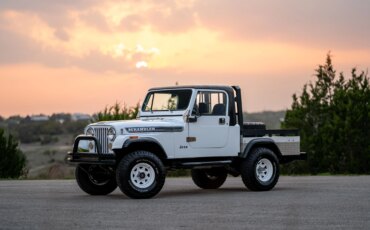 Jeep-Scrambler-1983-White-Black-13