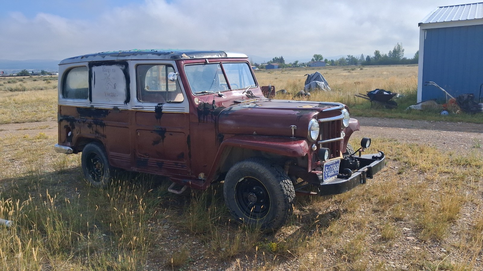 Jeep-Wagoneer-1960-2