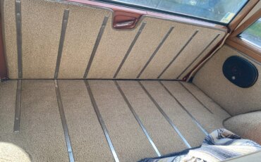 Jeep-Wagoneer-1973-Orange-Tan-9