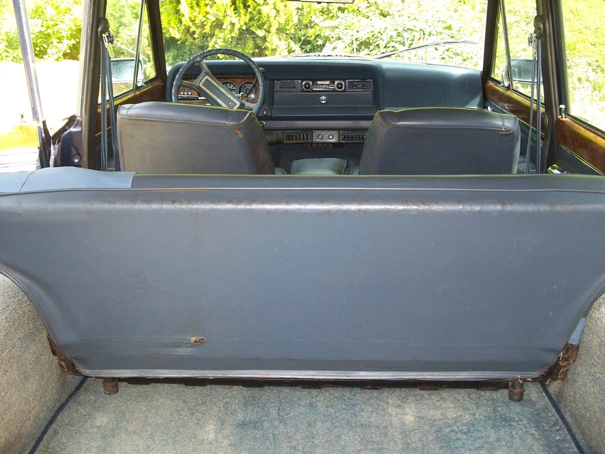 Jeep-Wagoneer-1982-Blue-Blue-6