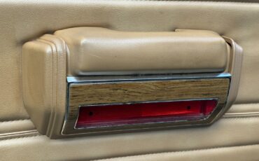Jeep-Wagoneer-1988-Wagon-27