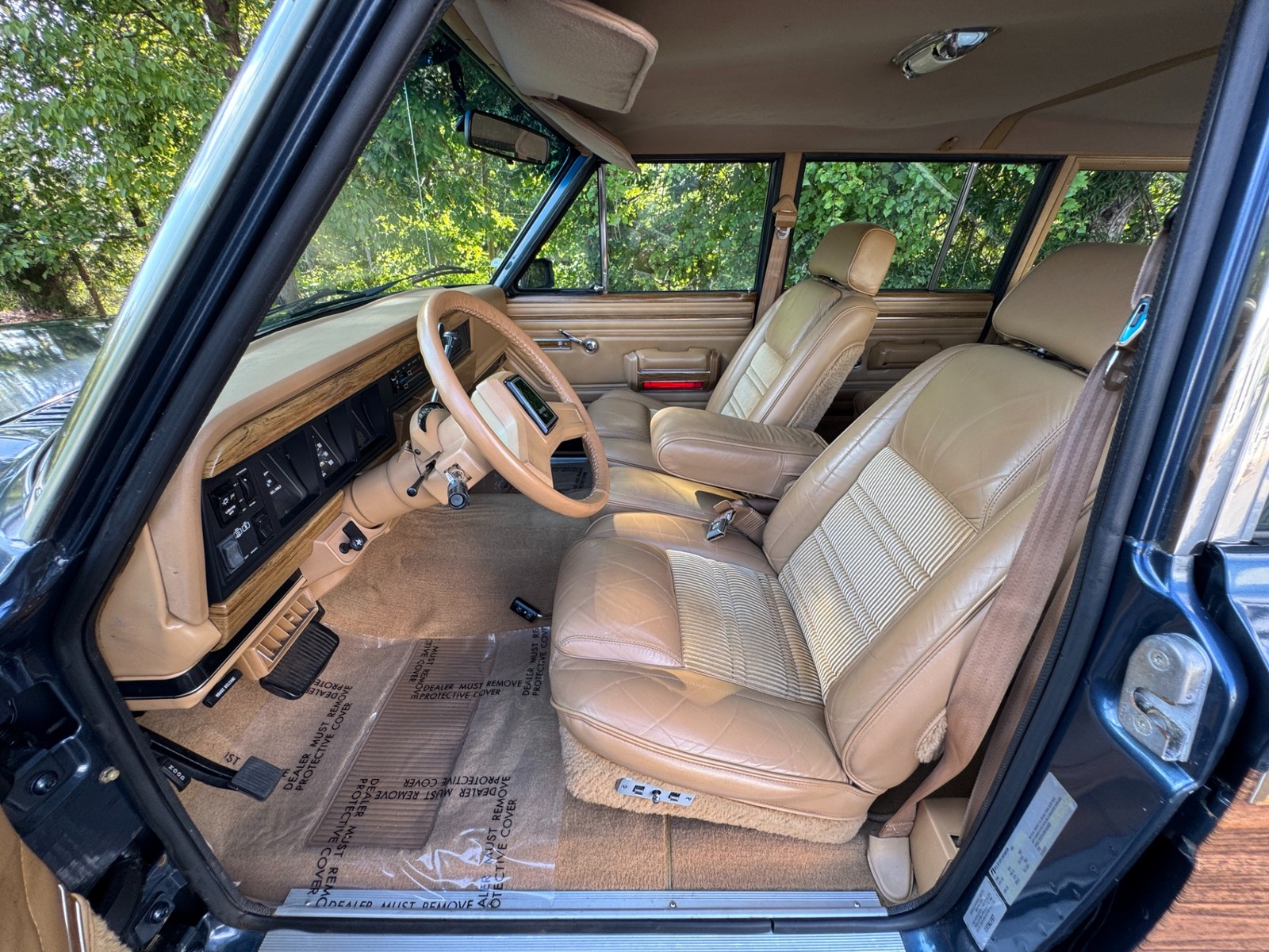 Jeep-Wagoneer-1988-Wagon-29
