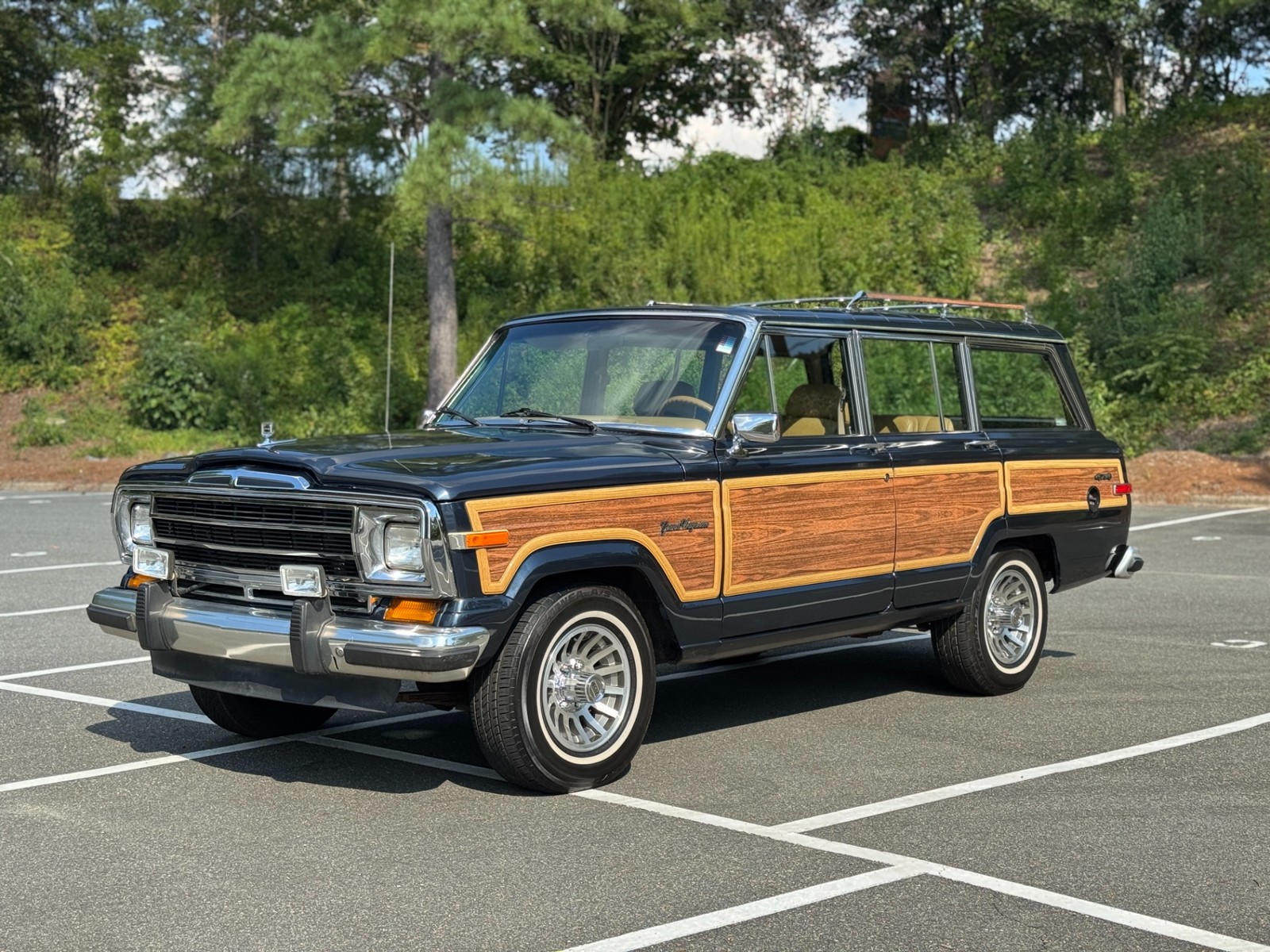 Jeep-Wagoneer-1988-Wagon-3