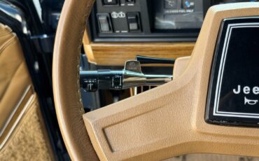 Jeep-Wagoneer-1988-Wagon-38