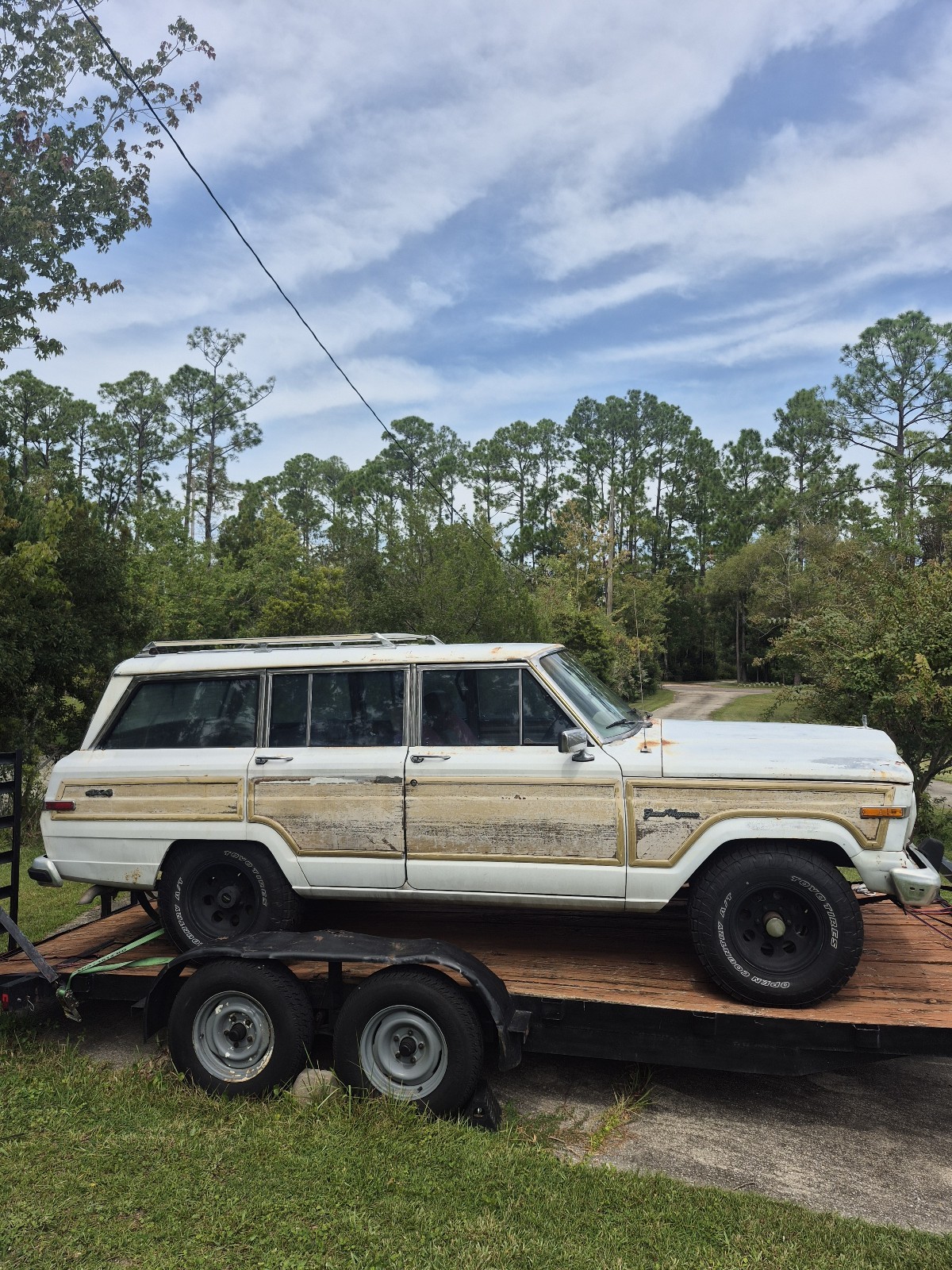 Jeep-Wagoneer-1990-Wagon-1