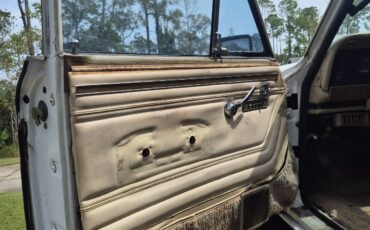 Jeep-Wagoneer-1990-Wagon-13