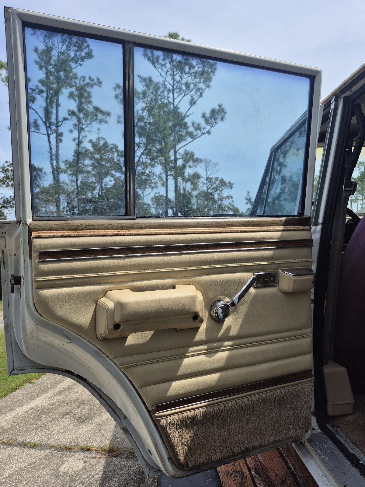 Jeep-Wagoneer-1990-Wagon-14