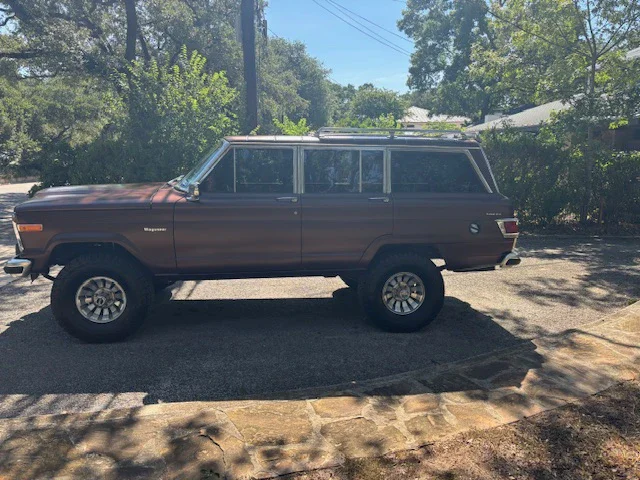 Jeep-Wagoneer-limited-1982-Brown-Tan-5