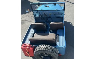 Jeep-Willys-1955-Blue-Tan-11