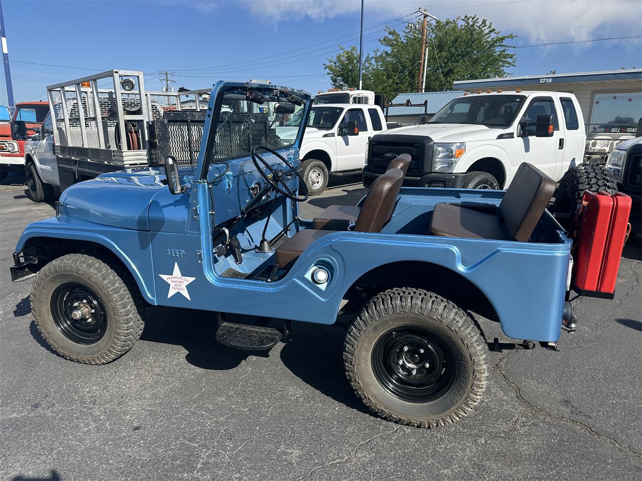 Jeep-Willys-1955-Blue-Tan-15
