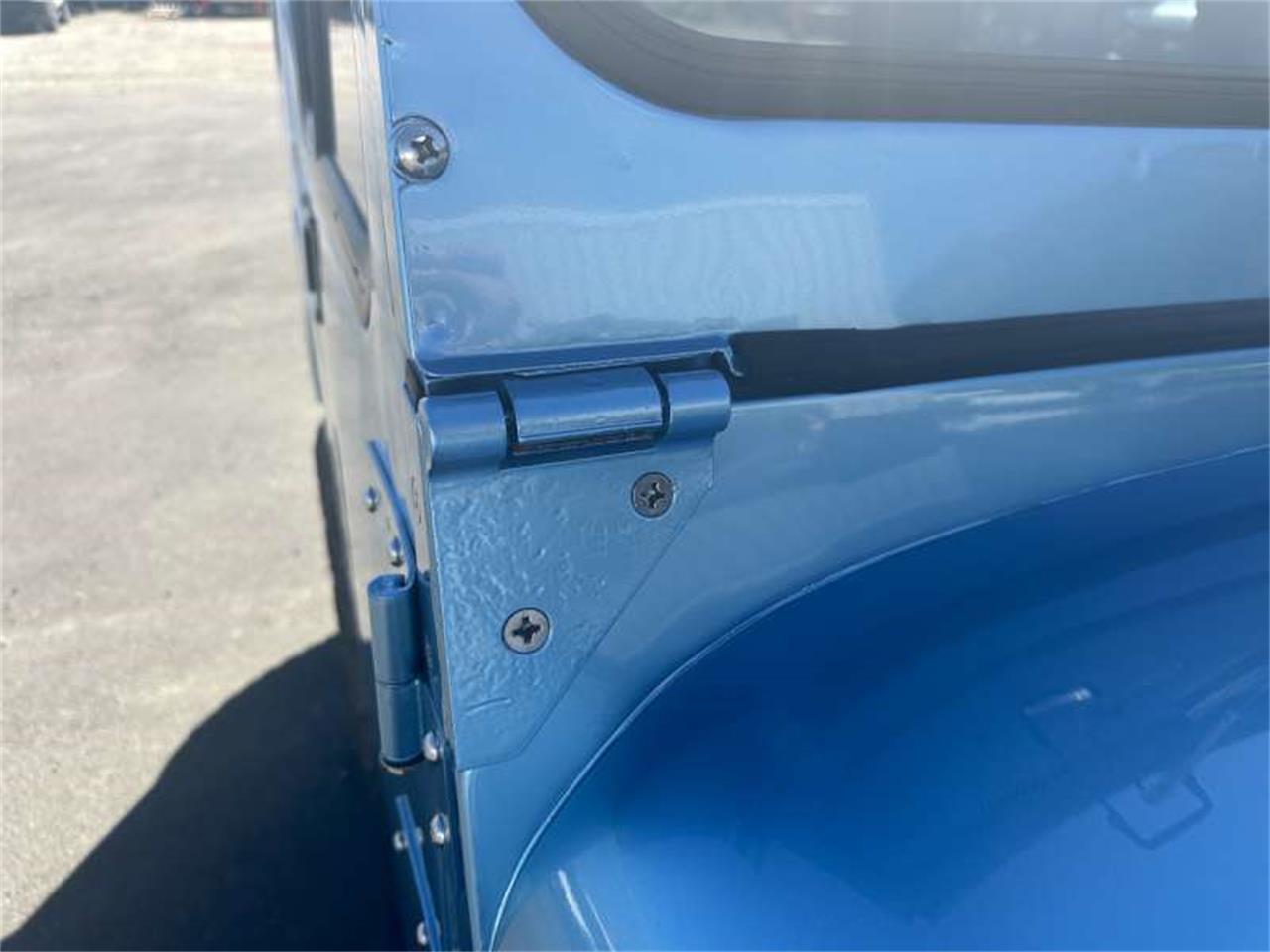 Jeep-Willys-1955-Blue-Tan-26
