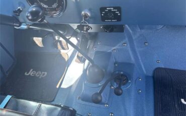 Jeep-Willys-1955-Blue-Tan-39