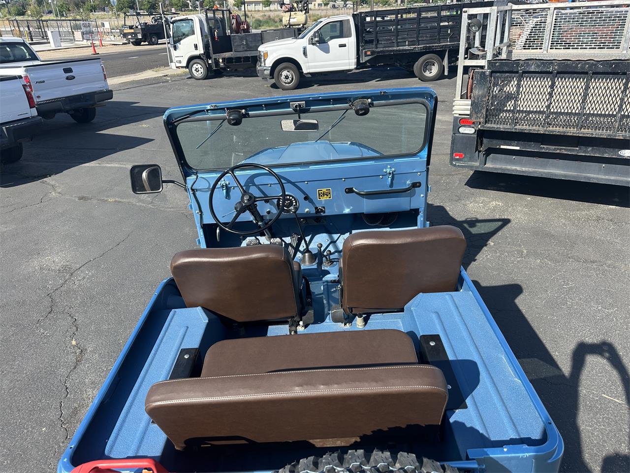 Jeep-Willys-1955-Blue-Tan-47