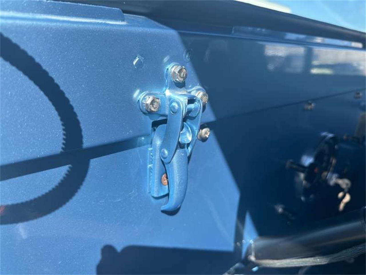 Jeep-Willys-1955-Blue-Tan-67