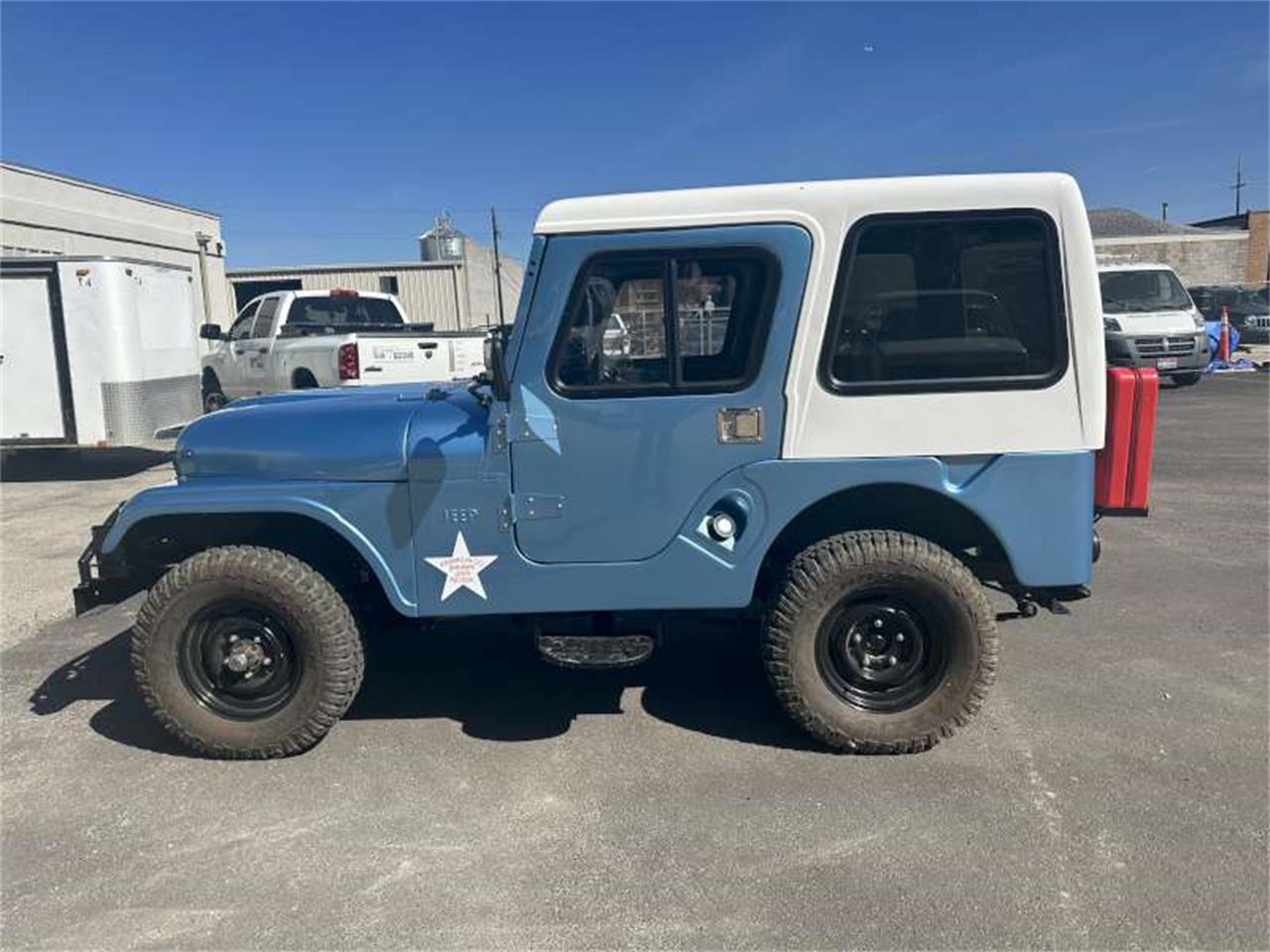 Jeep-Willys-1955-Blue-Tan