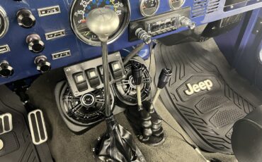 Jeep-Wrangler-1981-18