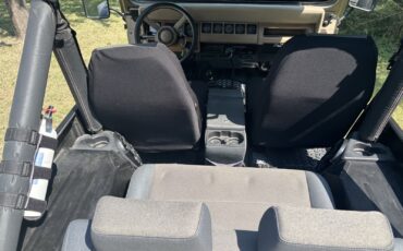 Jeep-Wrangler-1989-9