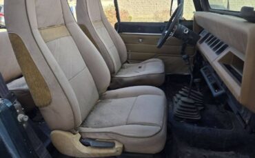 Jeep-Wrangler-1994-Green-Beige-12