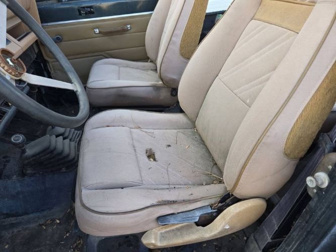 Jeep-Wrangler-1994-Green-Beige-14