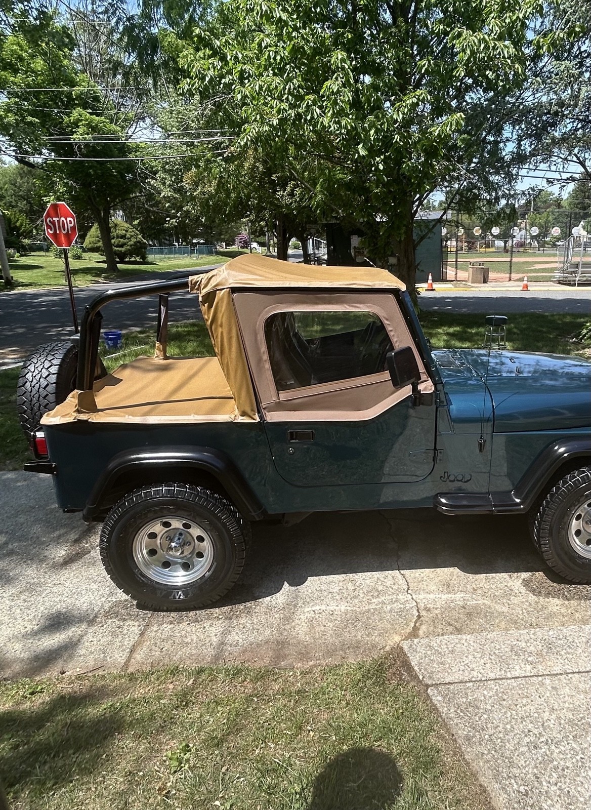 Jeep-Wrangler-1995-1