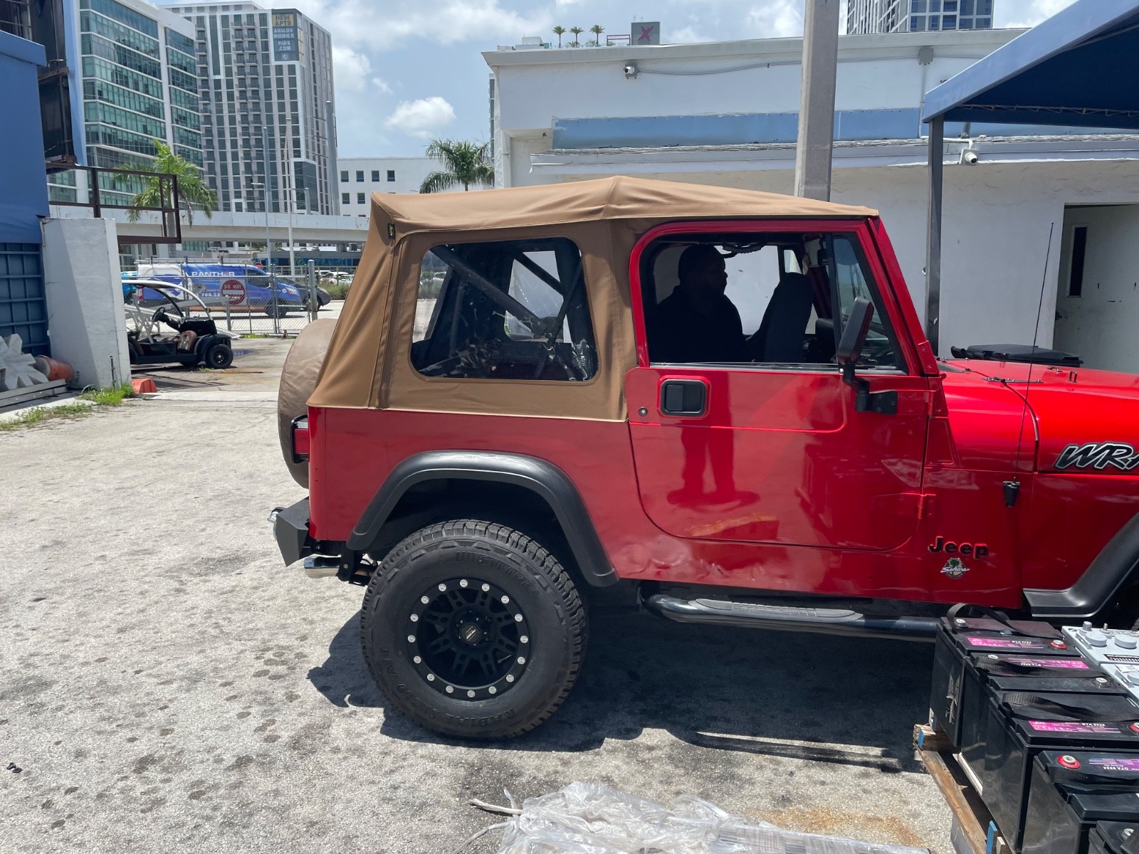 Jeep-Wrangler-1995-13