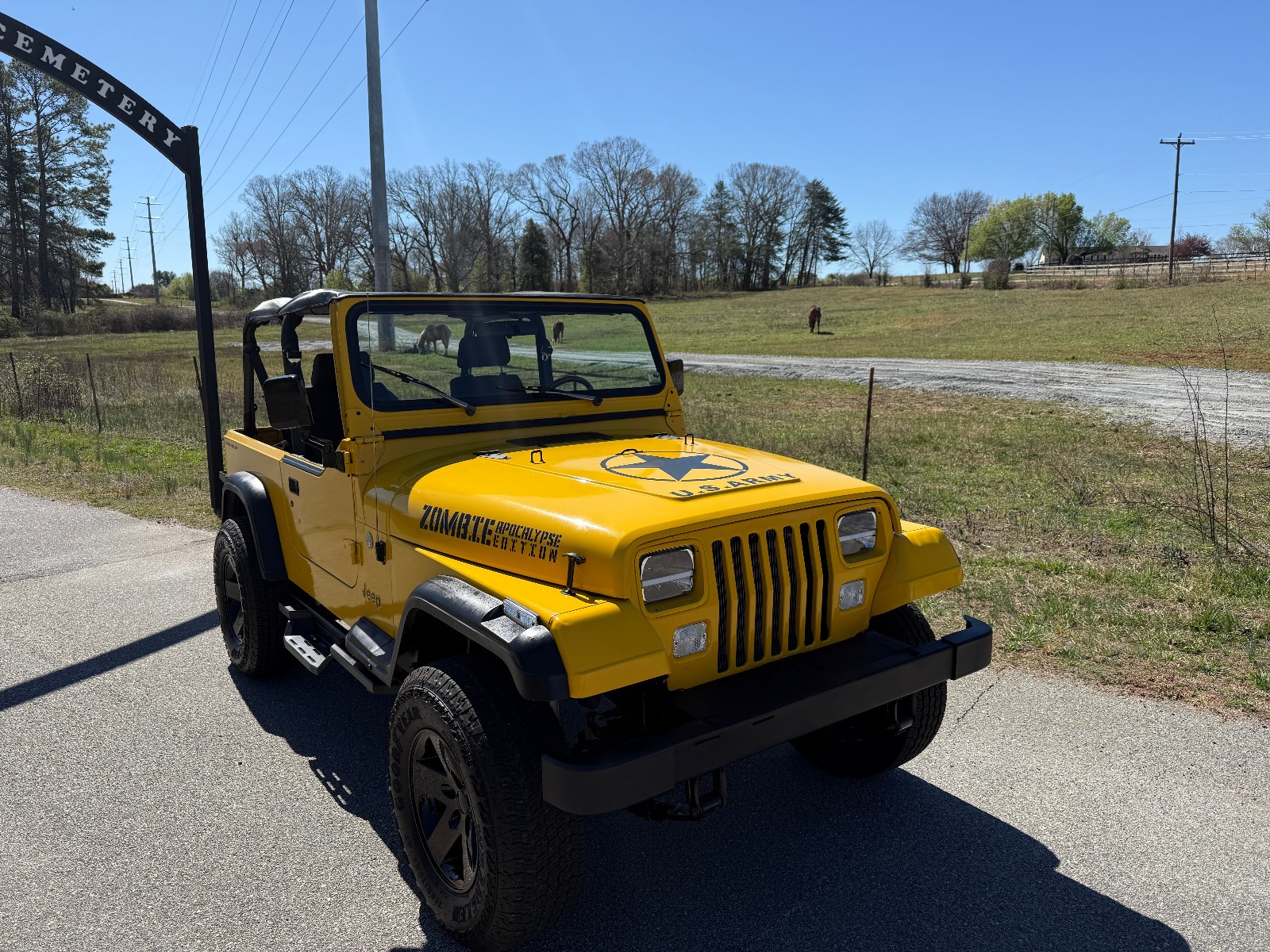 Jeep-Wrangler-1995-SUV-2