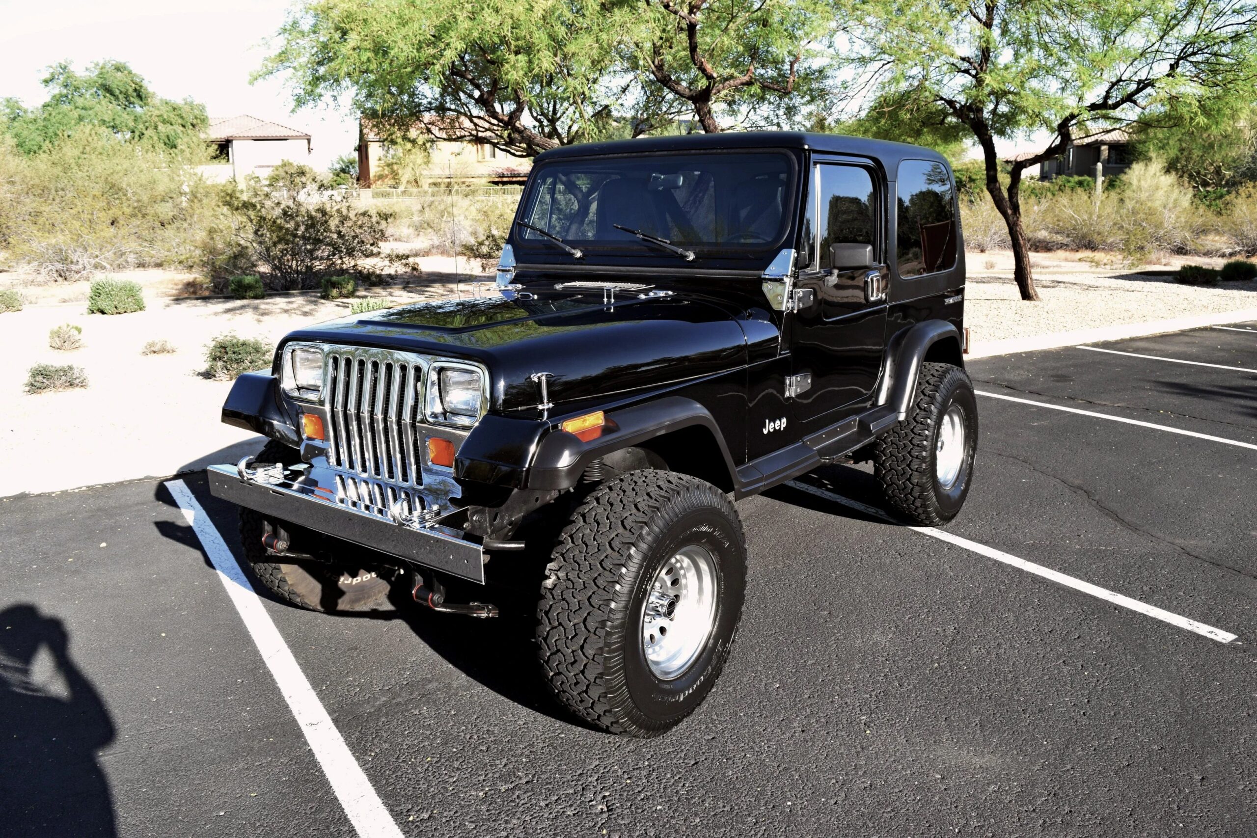 Jeep-Wrangler-4wd-1987-Black-Black-6
