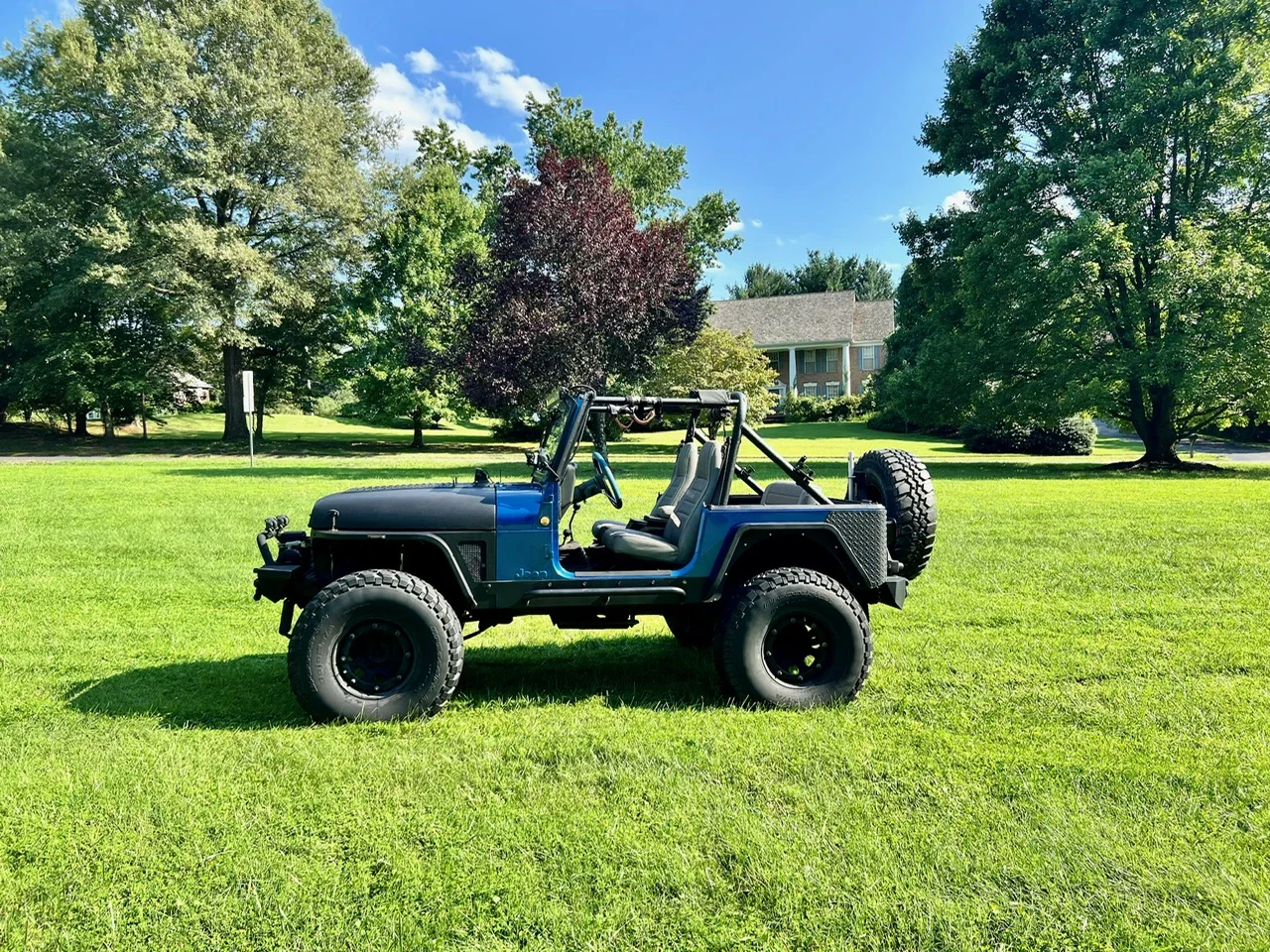 Jeep-Wrangler-4wd-1989-Blue-24