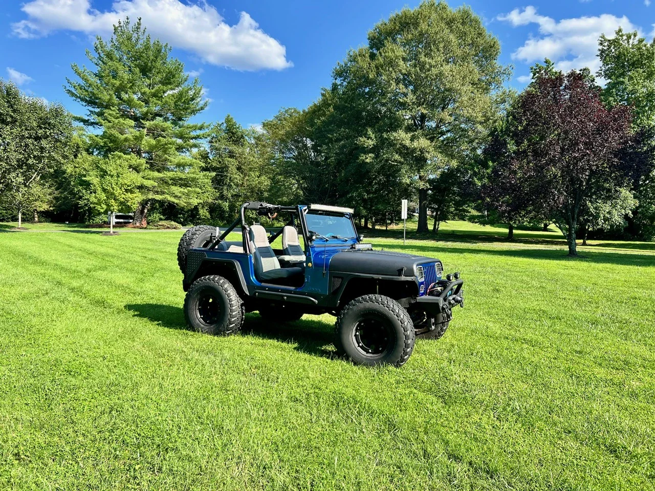 Jeep-Wrangler-4wd-1989-Blue-3