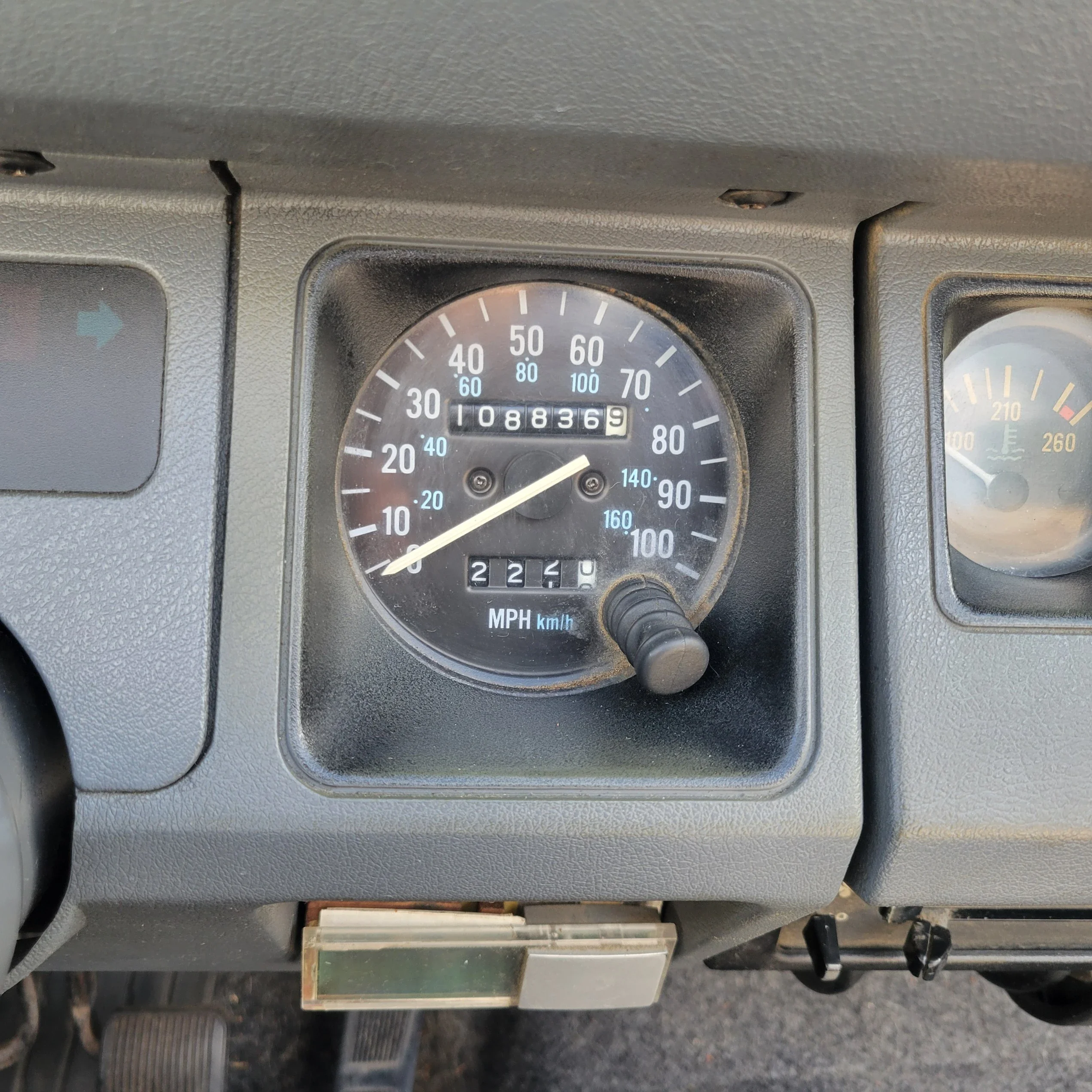 Jeep-Wrangler-4wd-1989-White-Gray-21