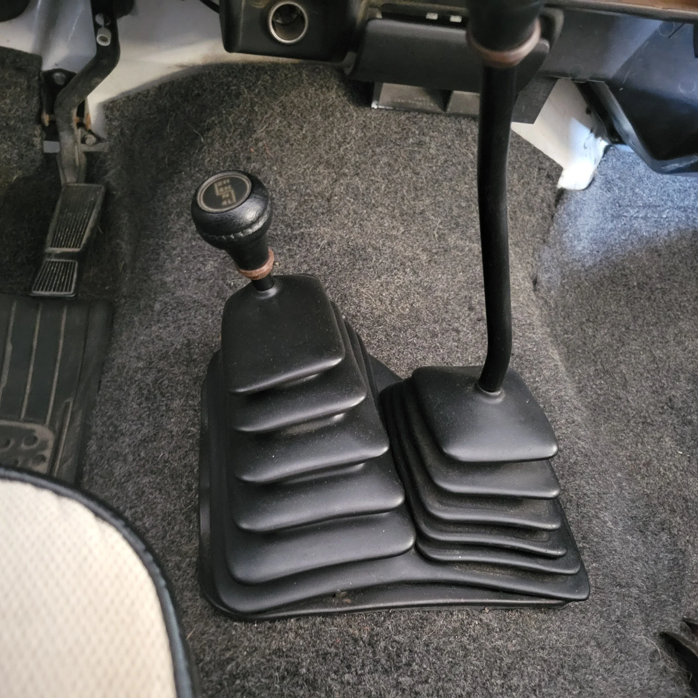 Jeep-Wrangler-4wd-1989-White-Gray-24